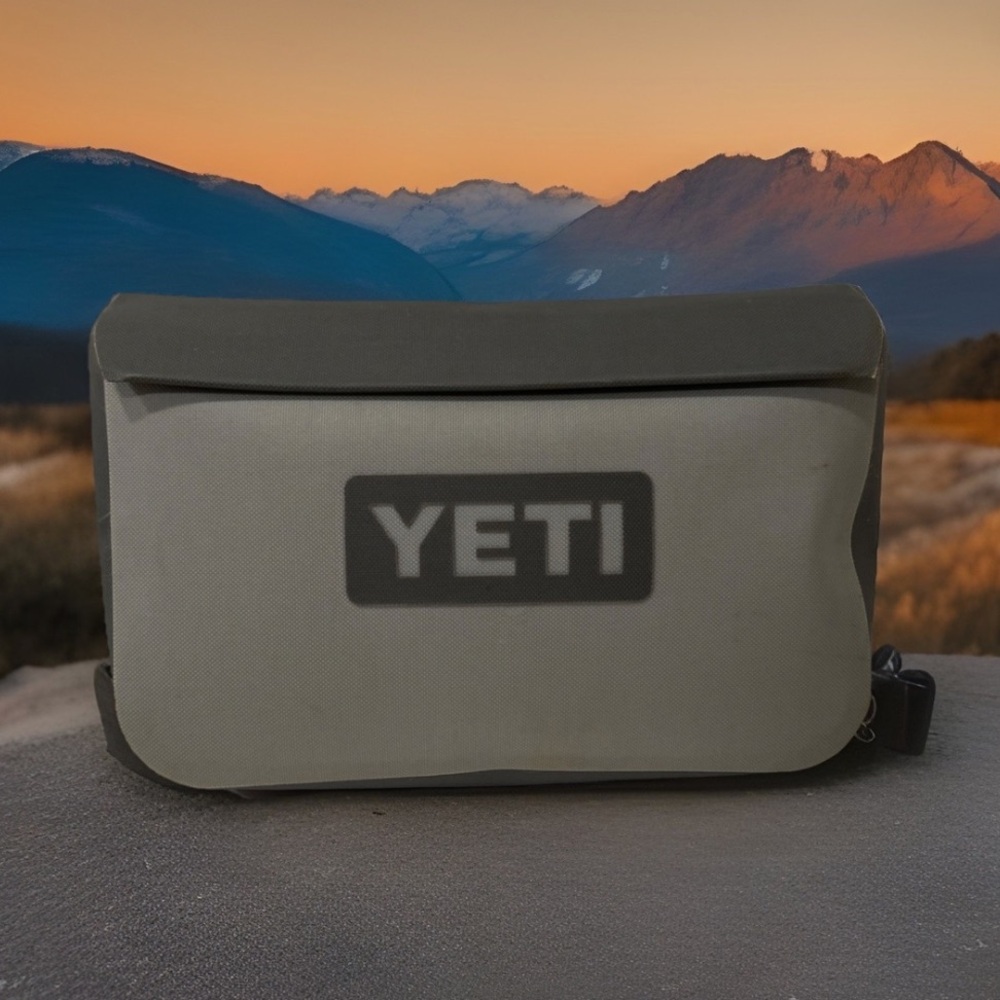YETI Sidekick Dry Waterproof Gear Case: Fog Grey